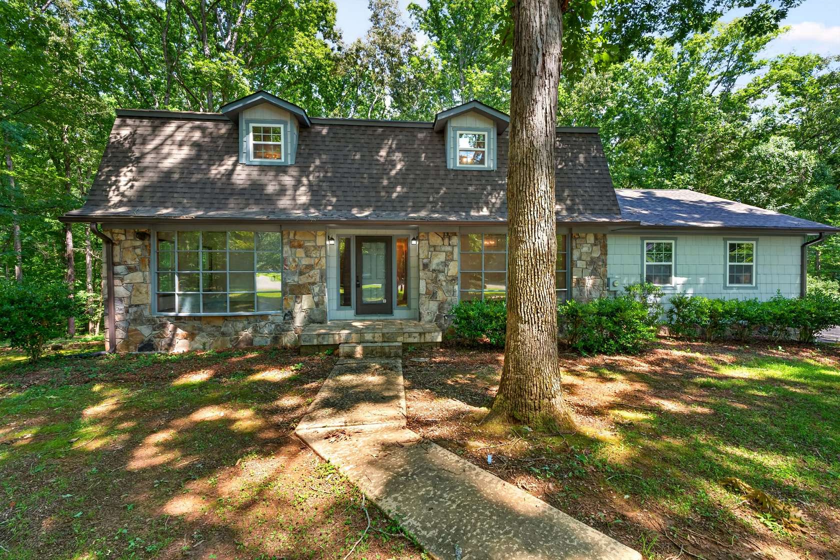 2.2 Acres of Land with Home for Sale in Winchester, Tennessee