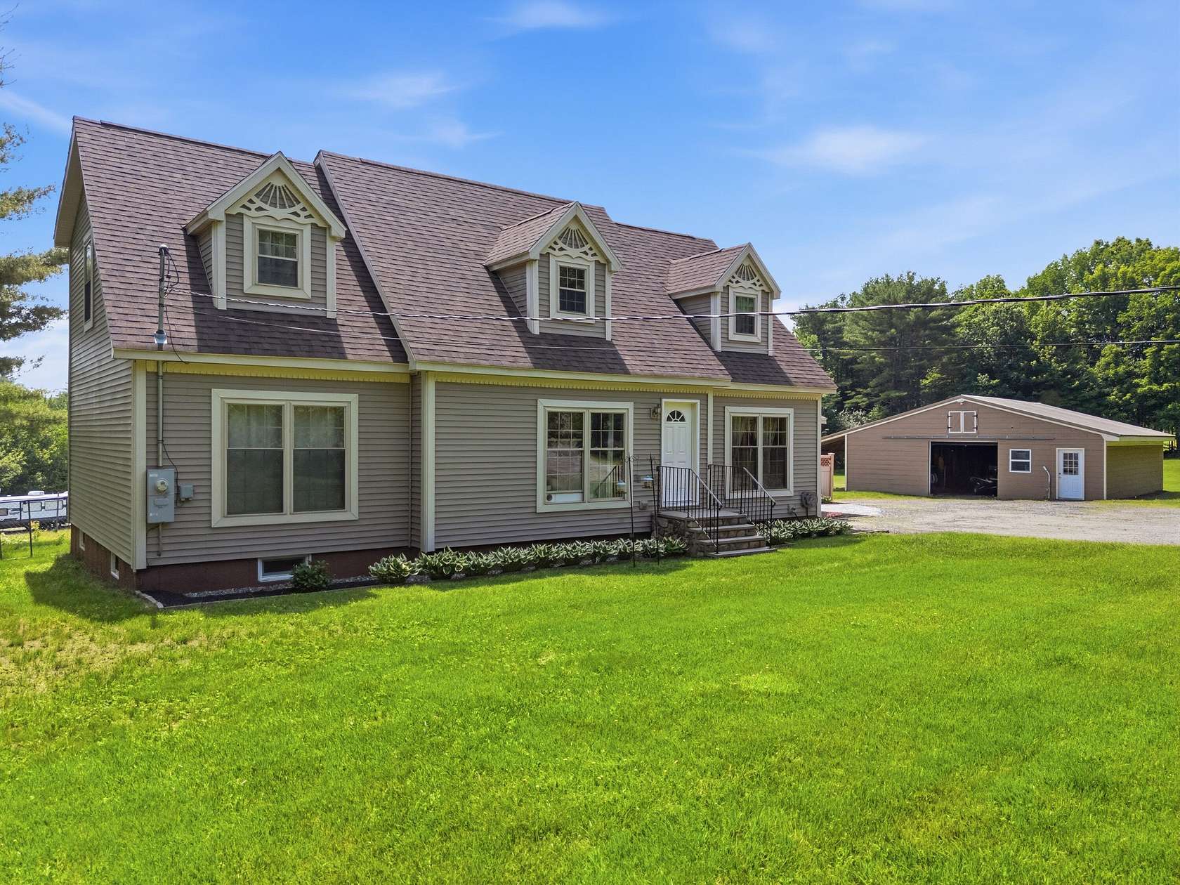 6.87 Acres of Land with Home for Sale in Buckfield, Maine