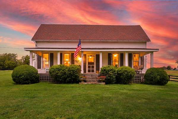 21.7 Acres of Agricultural Land with Home for Sale in Lancaster, Kentucky
