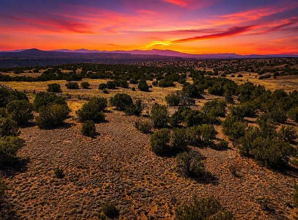 1 Acre of Residential Land for Sale in Santa Fe, New Mexico