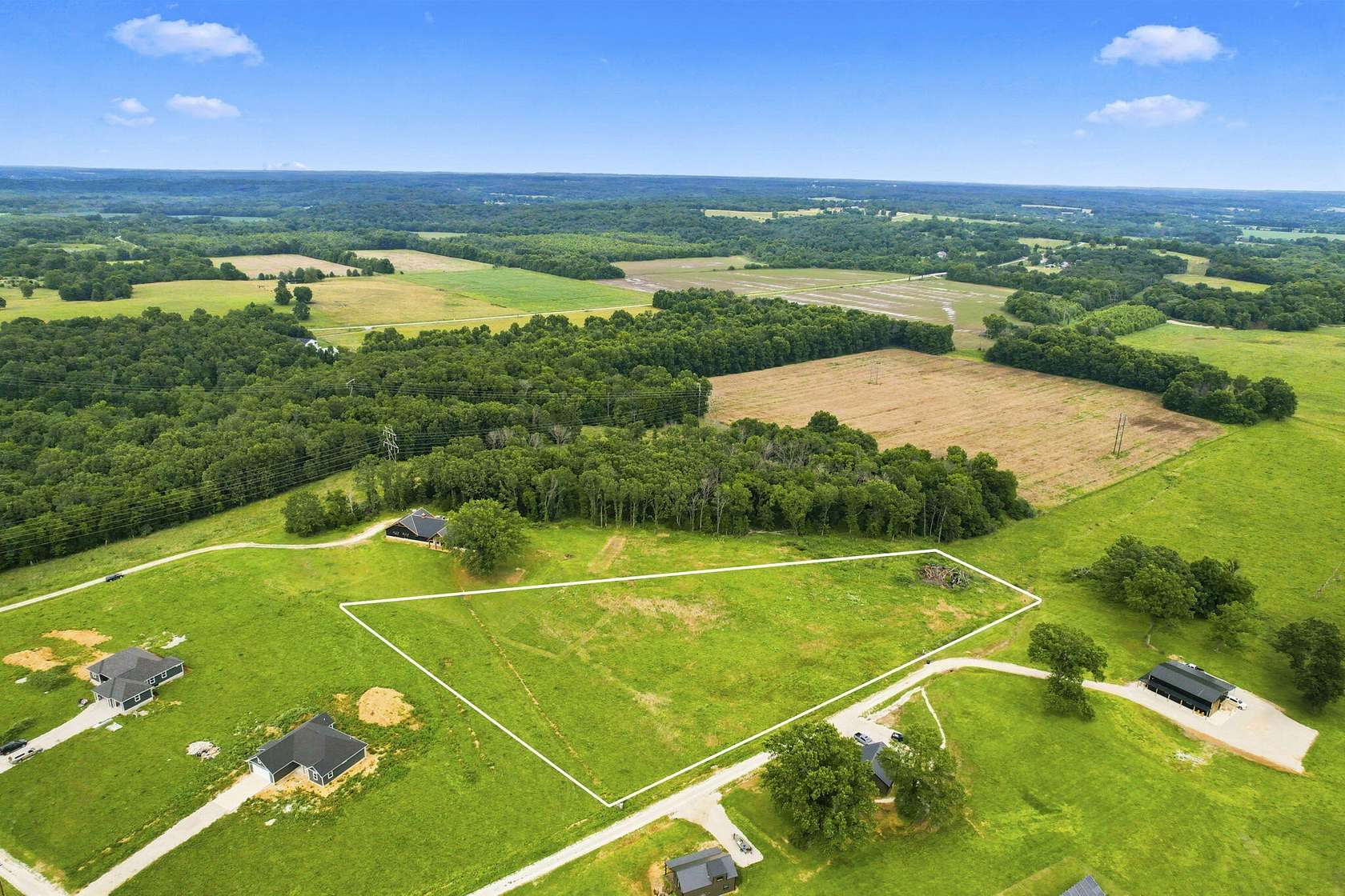2.75 Acres of Residential Land for Sale in Stockton, Missouri
