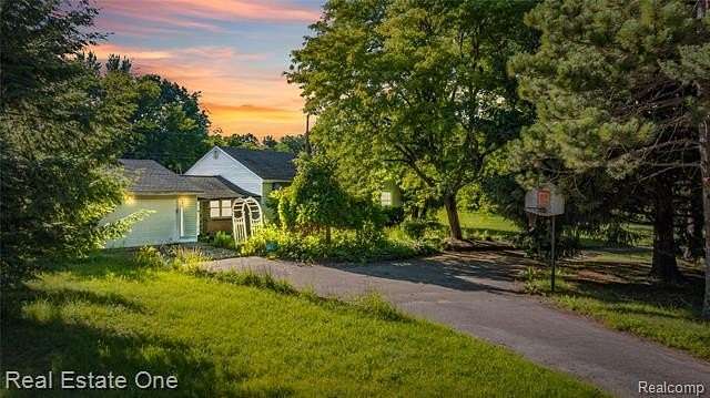 2 Acres of Land with Home for Sale in Clarkston, Michigan