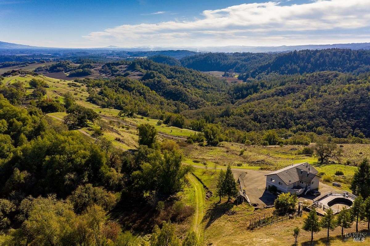 61 Acres of Agricultural & Residential Land for Sale in Healdsburg, California