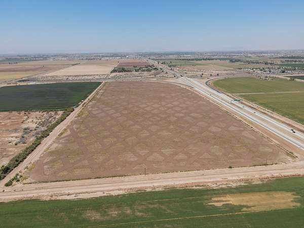 59.9 Acres of Land for Sale in El Centro, California
