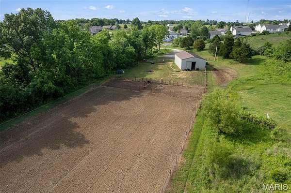 4.24 Acres of Land for Sale in Jackson, Missouri