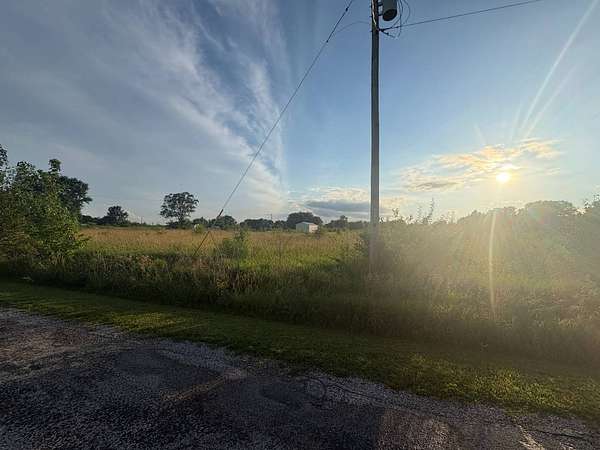 1.43 Acres of Residential Land for Sale in Standard City, Illinois