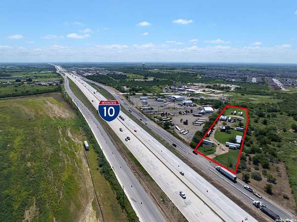 2.7 Acres of Mixed-Use Land for Sale in San Antonio, Texas