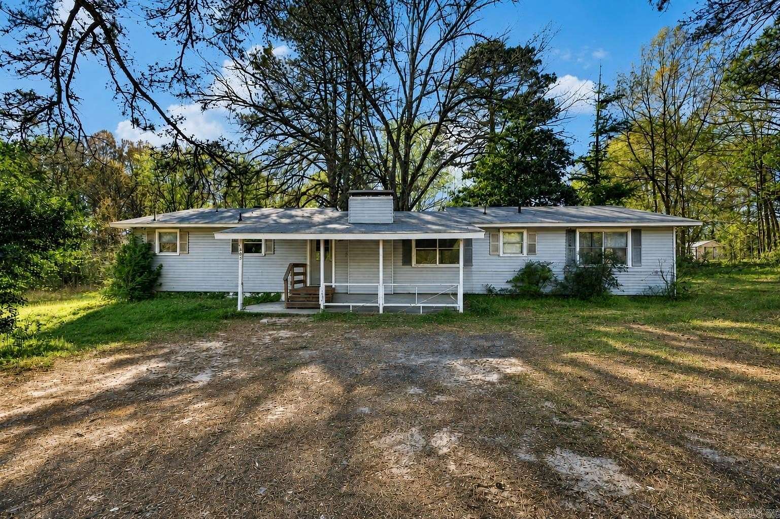 2 Acres of Land with Home for Sale in Arkadelphia, Arkansas