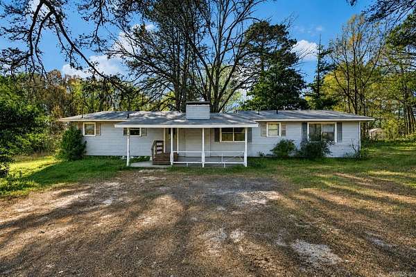 2 Acres of Land with Home for Sale in Arkadelphia, Arkansas