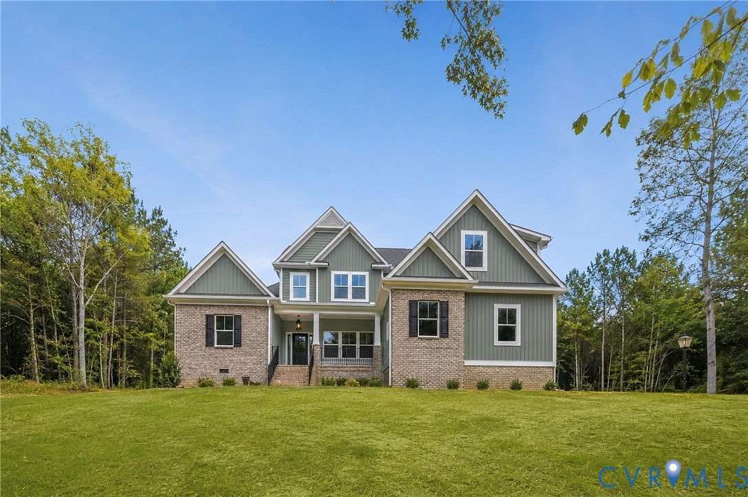 3.5 Acres of Land with Home for Sale in Lanexa, Virginia