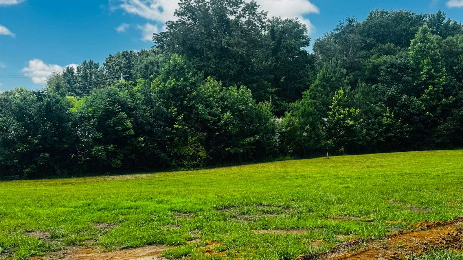 0.41 Acres of Residential Land for Sale in Dickson, Tennessee