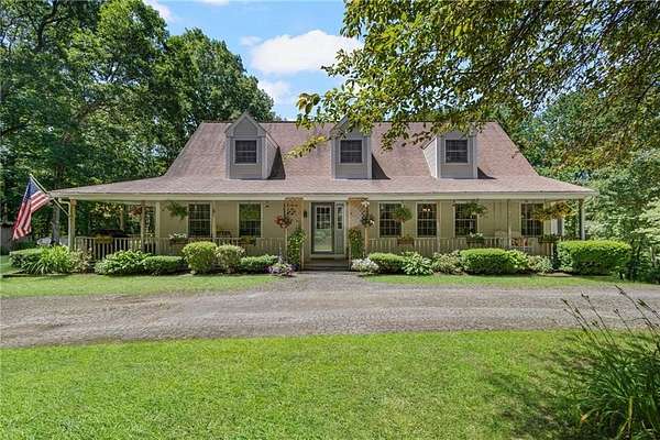 11.7 Acres of Recreational Land with Home for Sale in Exeter, Rhode Island