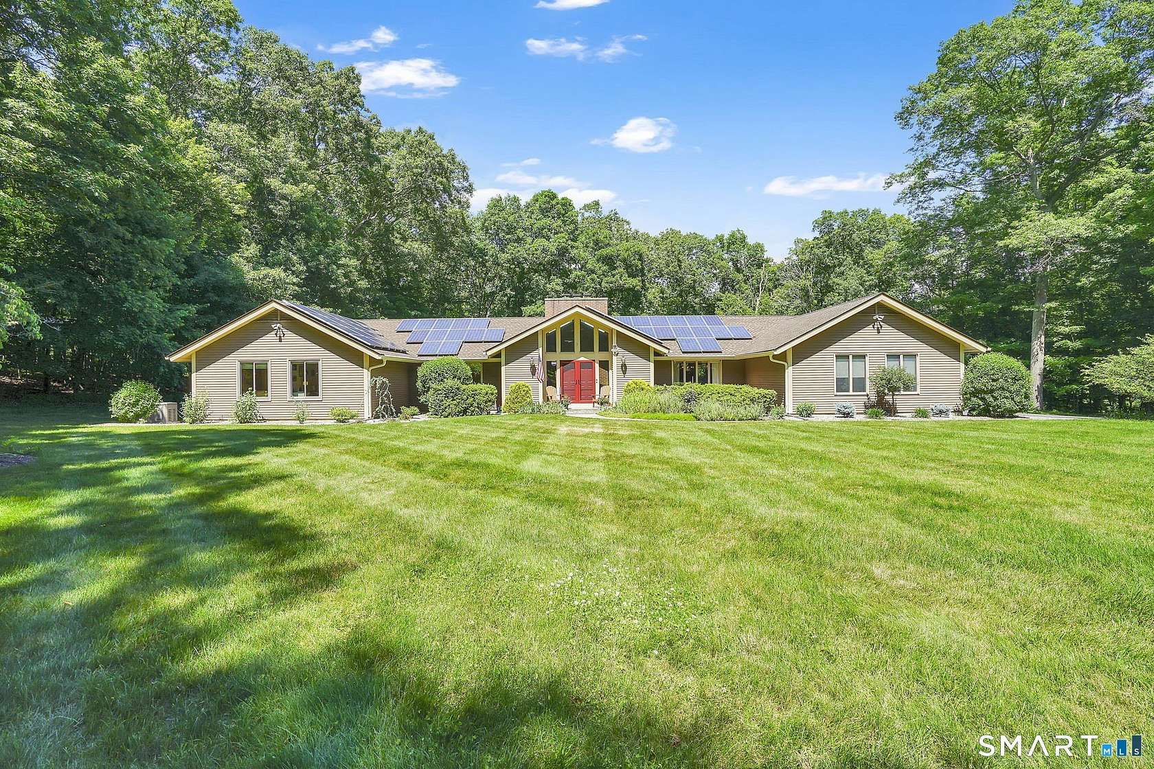 6.67 Acres of Land with Home for Sale in Mansfield Town, Connecticut