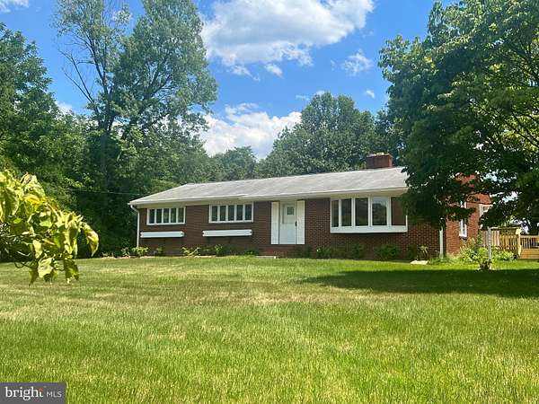 1.6 Acres of Land with Home for Lease in Bowie, Maryland