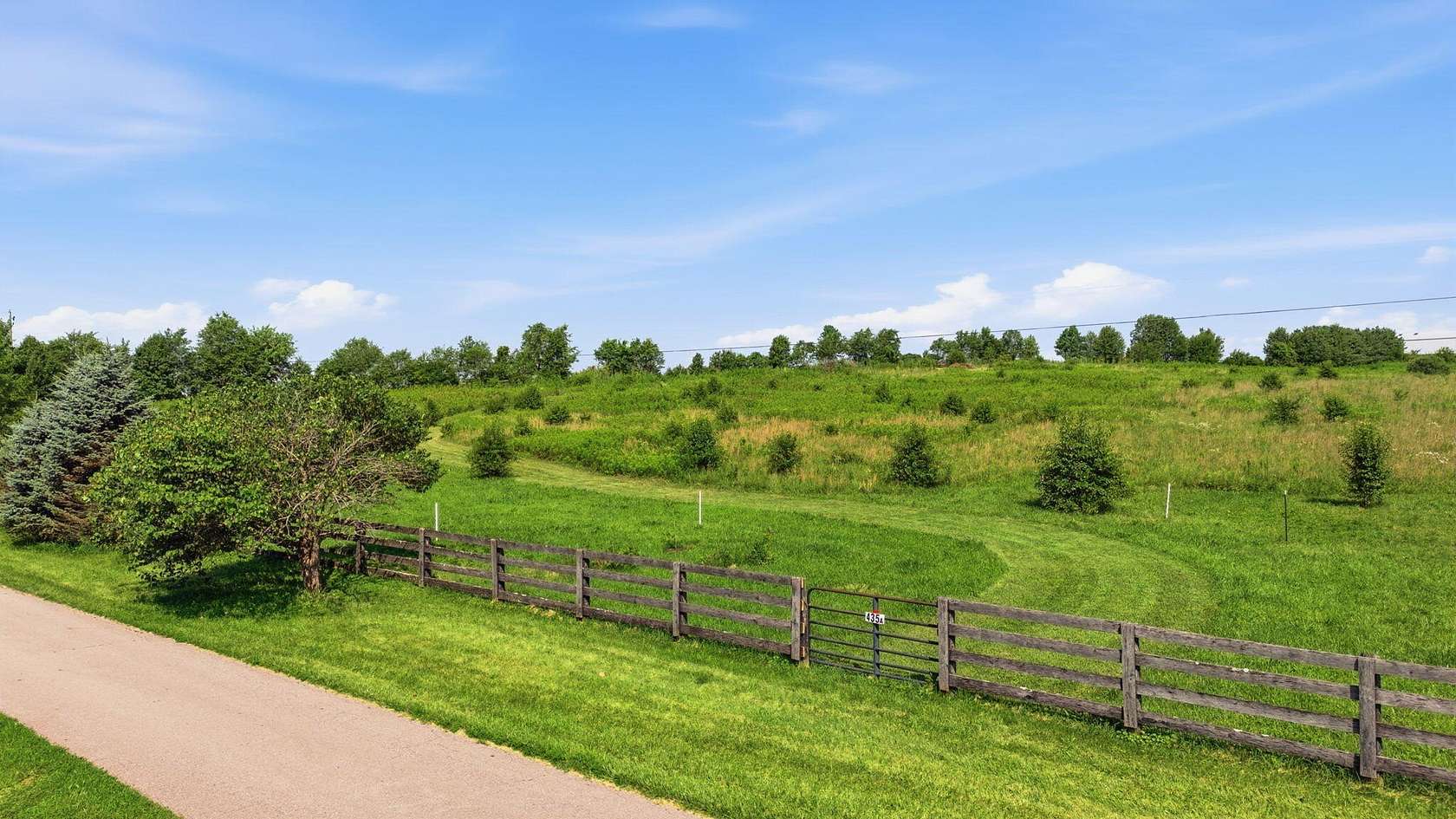 5.45 Acres of Land for Sale in Paris, Kentucky
