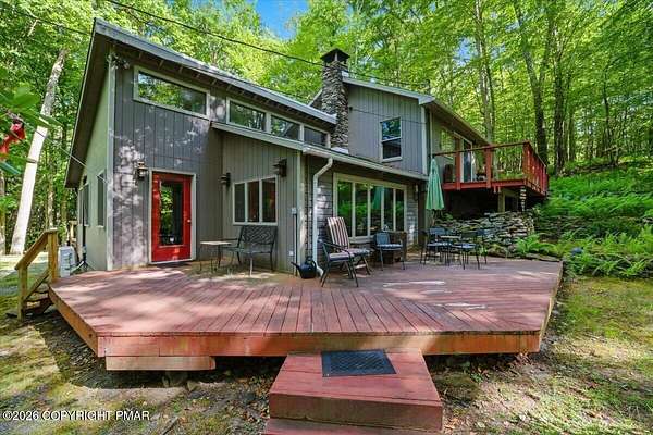 4 Acres of Land with Home for Sale in Lackawaxen, Pennsylvania