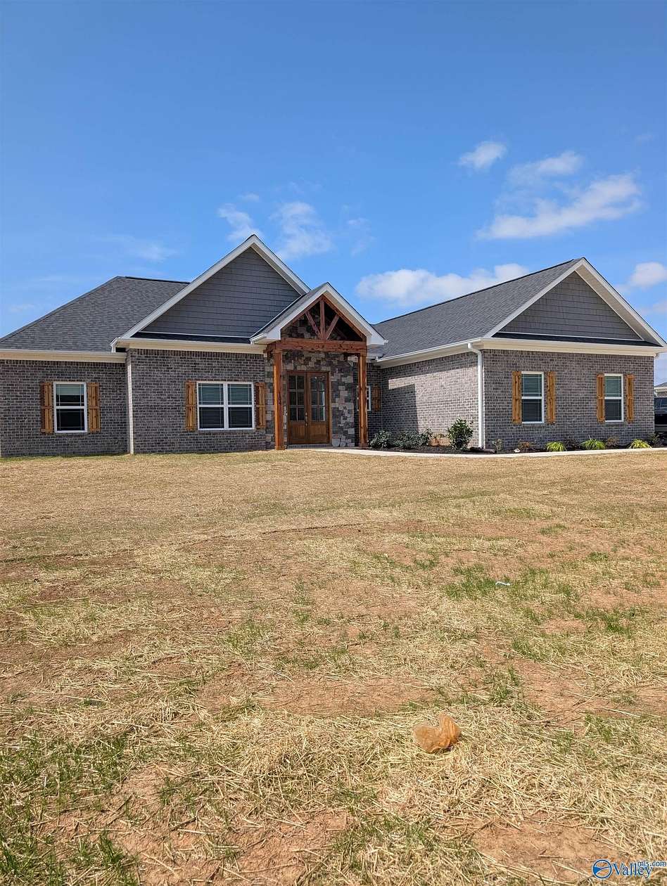 1.8 Acres of Land with Home for Sale in Hazel Green, Alabama