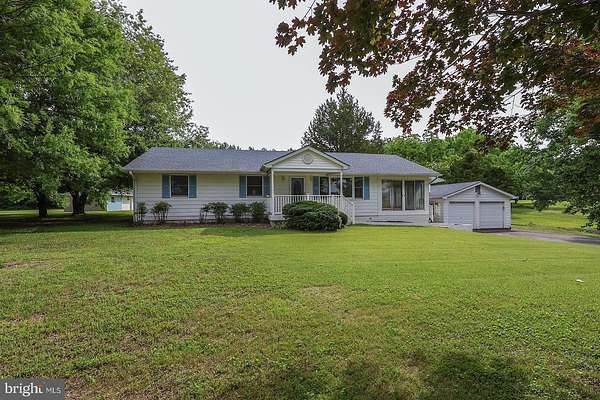 3 Acres of Land with Home for Sale in Saint Inigoes Shores, Maryland