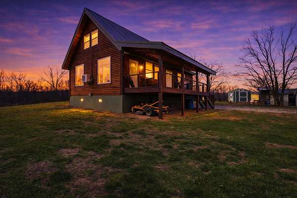 28.8 Acres of Land with Home for Sale in Willow Springs, Missouri