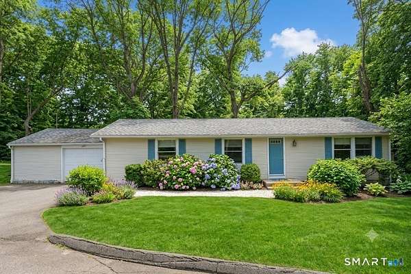 5.83 Acres of Land with Home for Lease in Madison, Connecticut