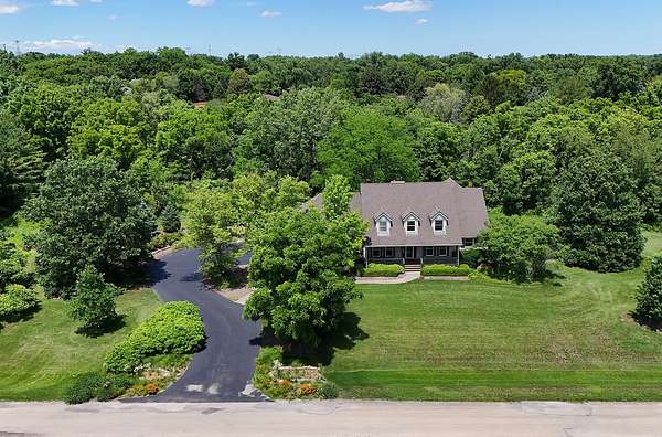 2.5 Acres of Land with Home for Sale in Mokena, Illinois
