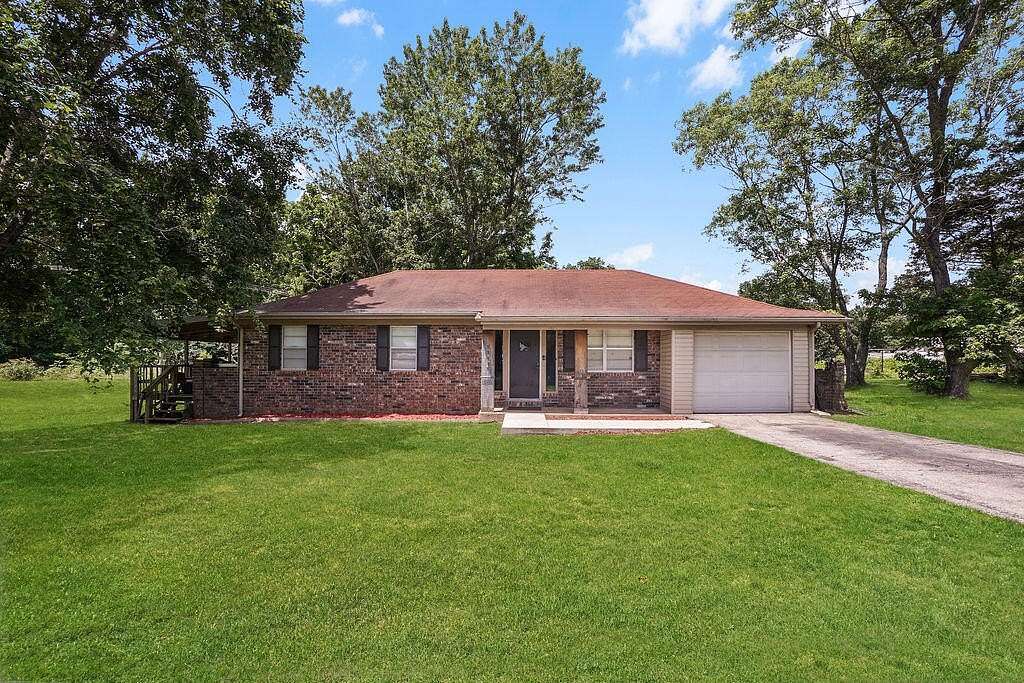 1.68 Acres of Land with Home for Sale in West Plains, Missouri