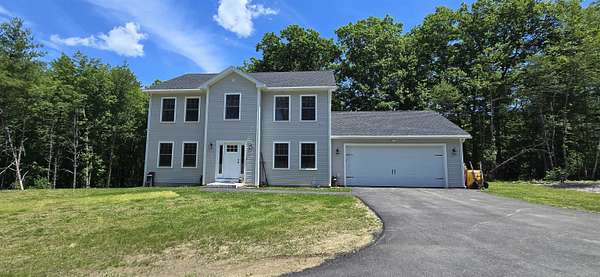 2.47 Acres of Land with Home for Sale in Barnstead, New Hampshire
