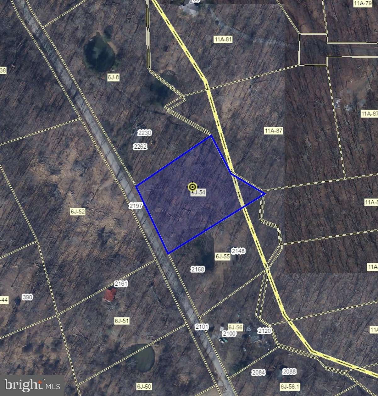 1.52 Acres of Residential Land for Sale in Hedgesville, West Virginia