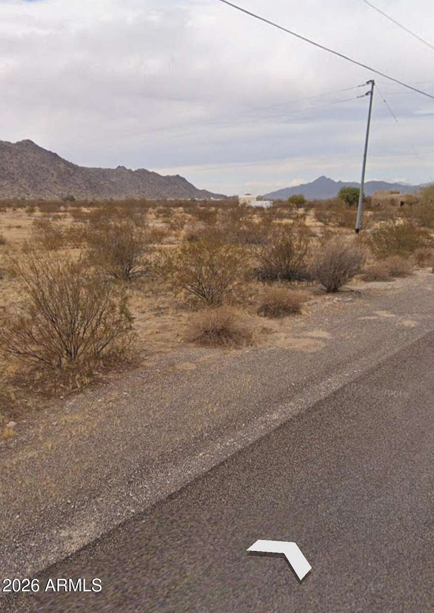 1.25 Acres of Residential Land for Sale in Maricopa, Arizona