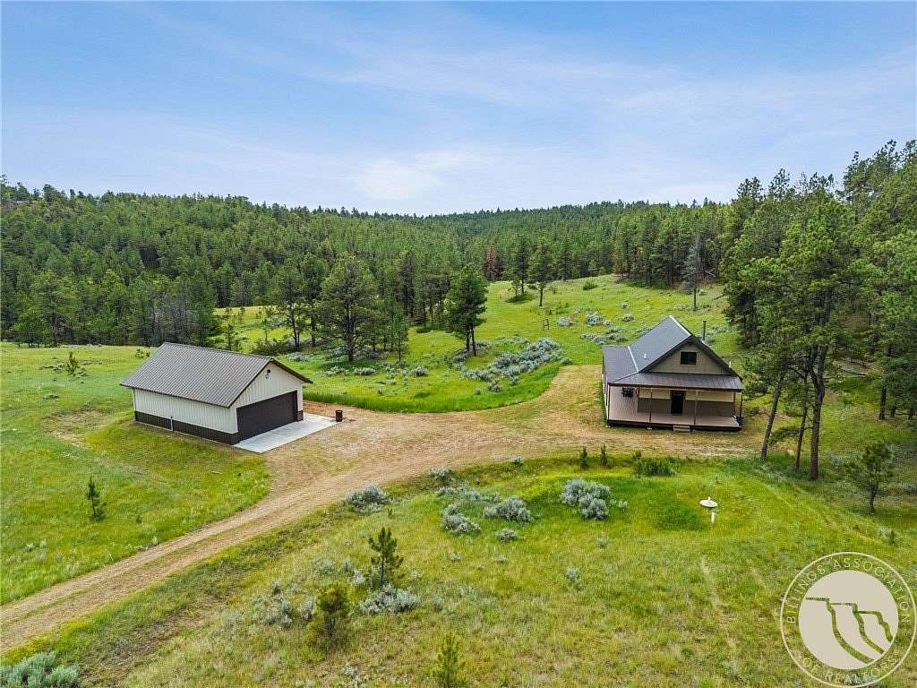 23 Acres of Recreational Land with Home for Sale in Grass Range, Montana