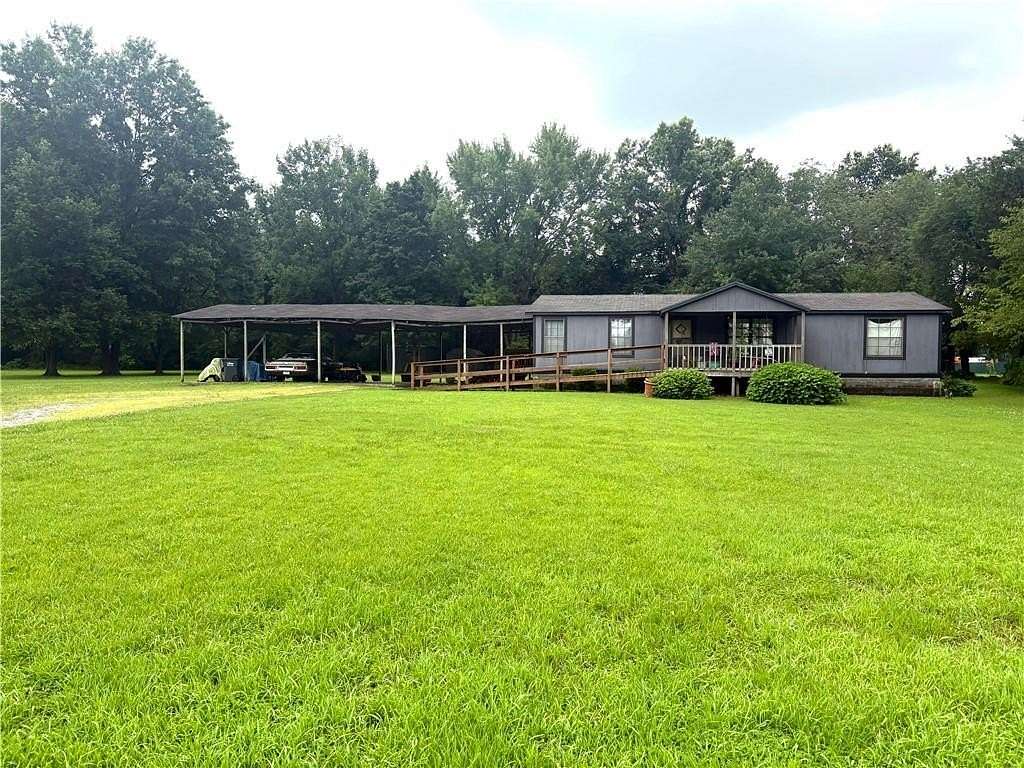 3 Acres of Land with Home for Sale in Pittsburg, Kansas