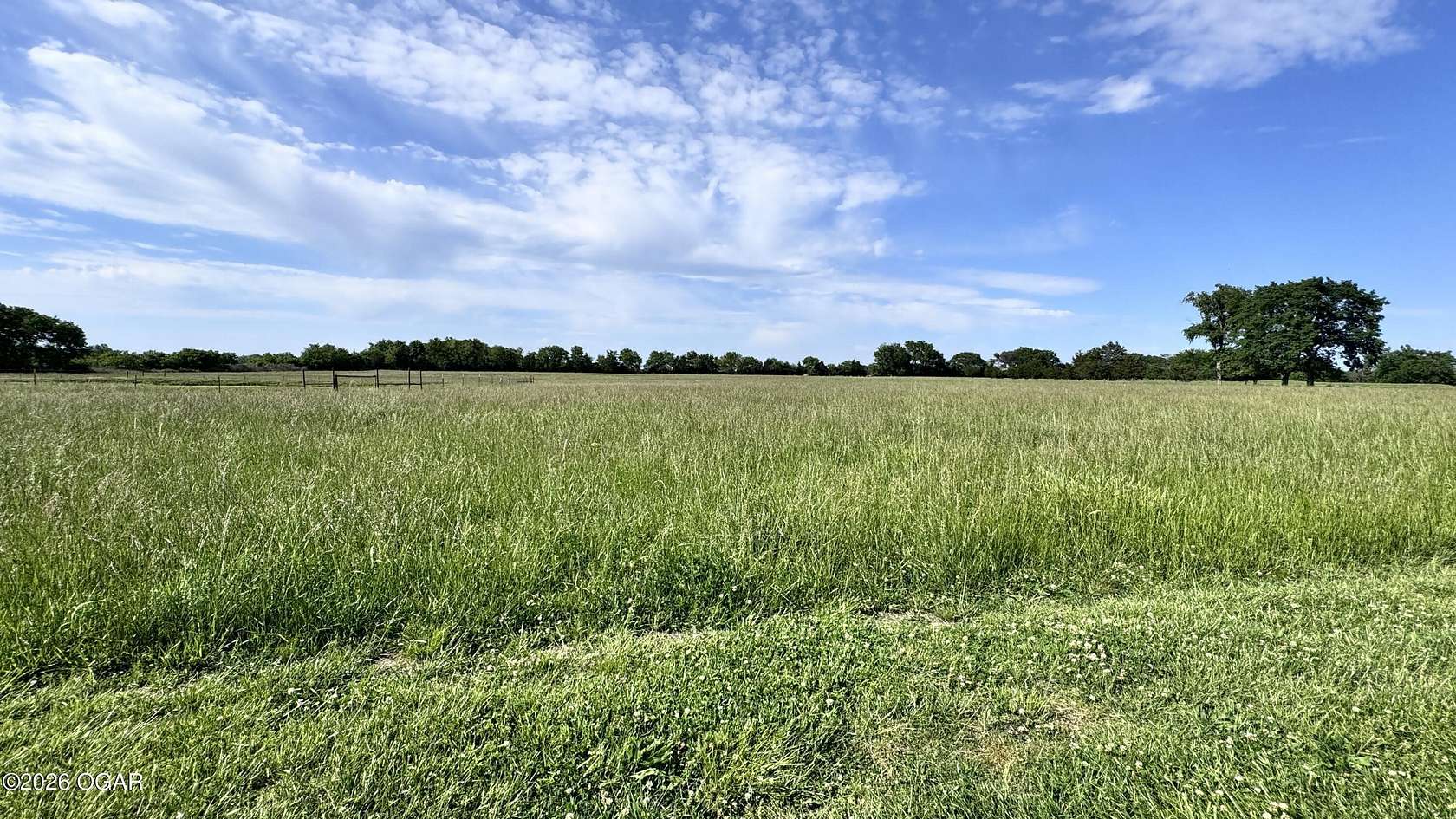 28 Acres of Agricultural Land for Sale in Altamont, Kansas