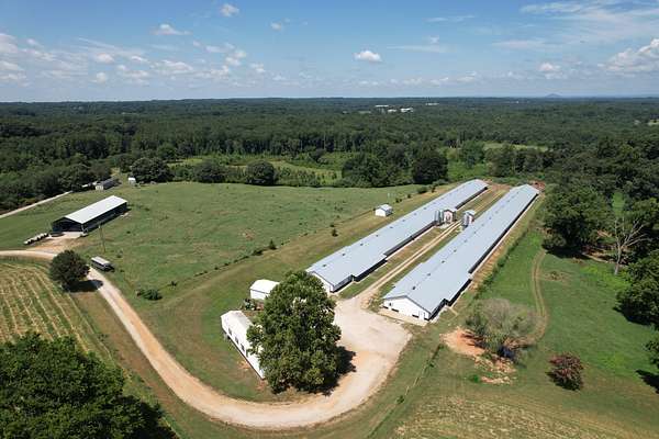 22.5 Acres of Agricultural Land with Home for Sale in Lavonia, Georgia