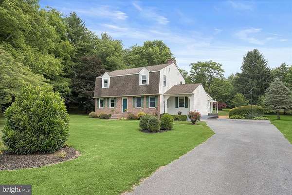 3 Acres of Land with Home for Sale in Woodbine, Maryland