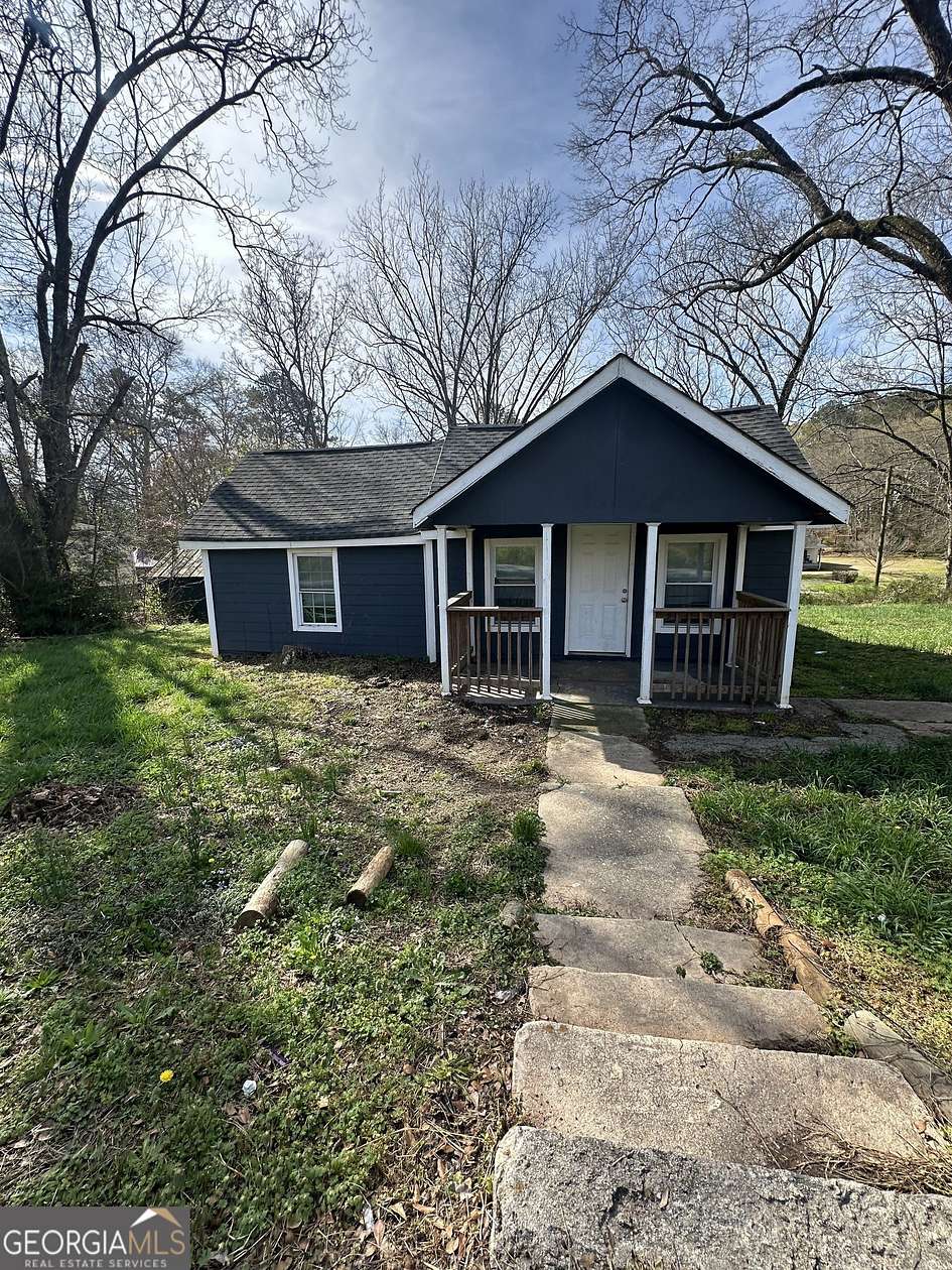 1.75 Acres of Land with Home for Sale in Conyers, Georgia