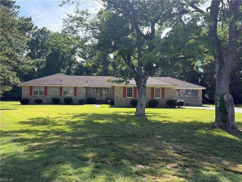 2.42 Acres of Land with Home for Sale in Suffolk, Virginia