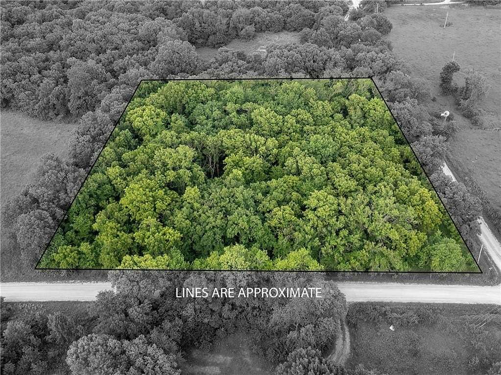 3.8 Acres of Residential Land for Sale in Pomona, Kansas