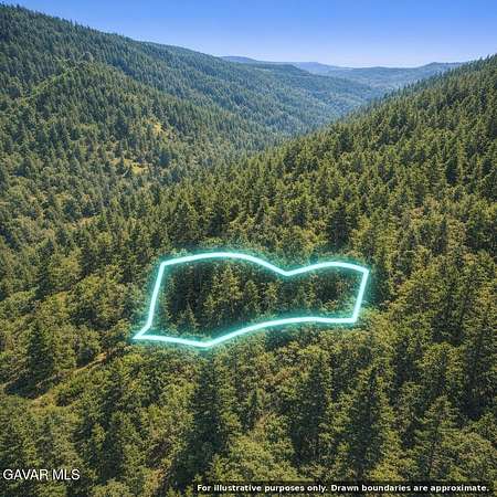 10.3 Acres of Land for Sale in Willits, California