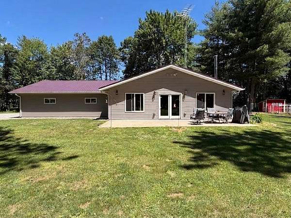 40 Acres of Recreational Land with Home for Sale in New Auburn, Wisconsin