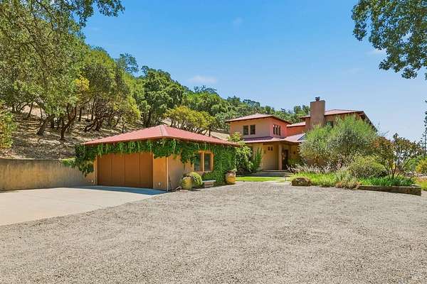 15 Acres of Land with Home for Lease in St. Helena, California