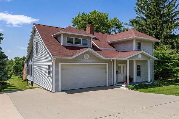 1.75 Acres of Land with Home for Sale in Mount Vernon, Iowa