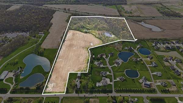 60.6 Acres of Recreational & Residential Land for Sale in Auburn, Indiana