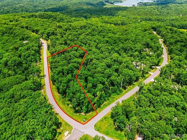 2.23 Acres of Residential Land for Sale in Innsbrook, Missouri