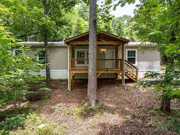 1.5 Acres of Land with Home for Sale in Blairsville, Georgia