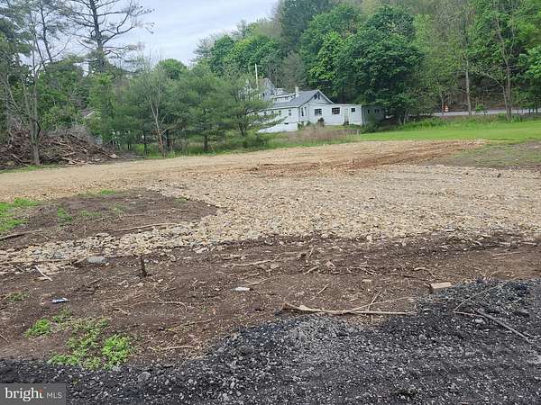 2.59 Acres of Residential Land for Sale in Pottsville, Pennsylvania