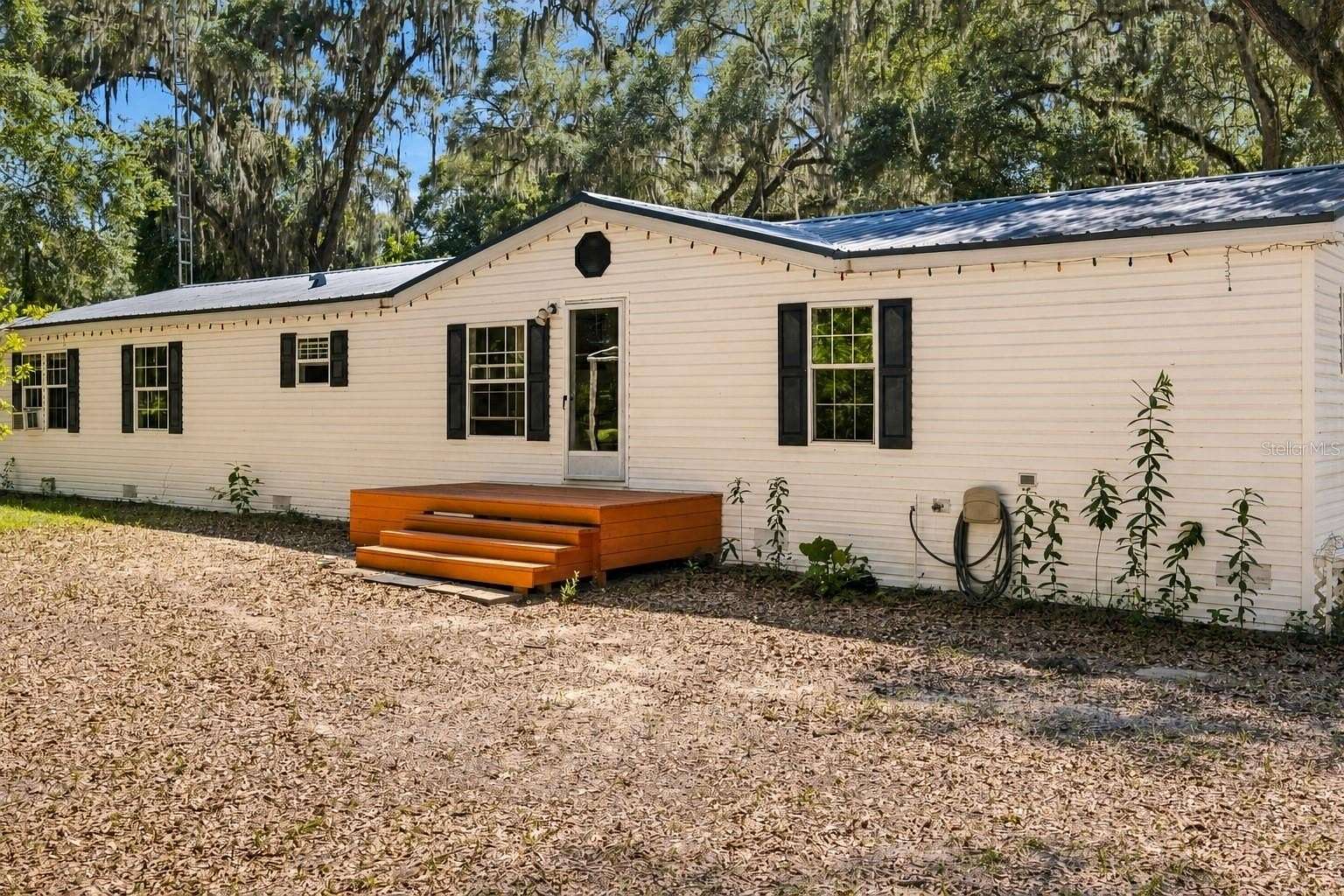 4.3 Acres of Land with Home for Sale in Anthony, Florida
