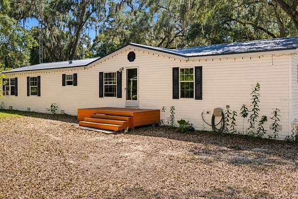 4.3 Acres of Land with Home for Sale in Anthony, Florida