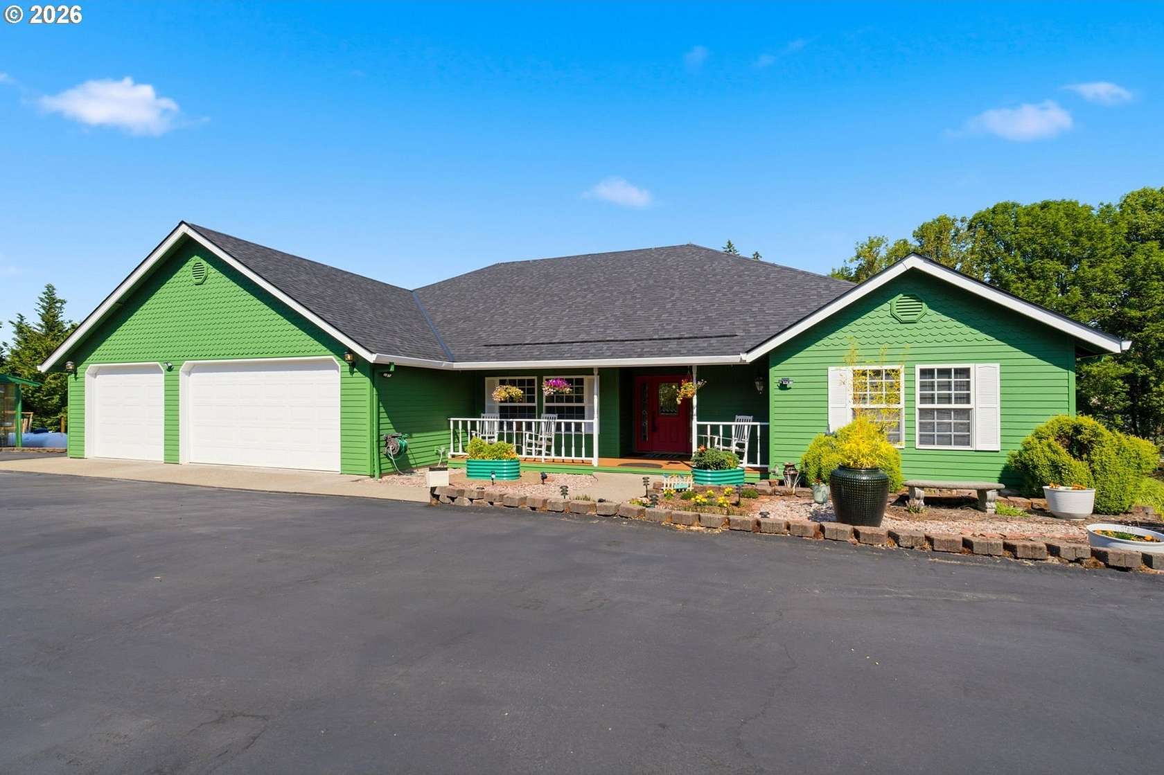 1.53 Acres of Land with Home for Sale in Aurora, Oregon