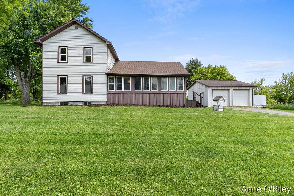 2.59 Acres of Land with Home for Sale in Charlotte, Michigan