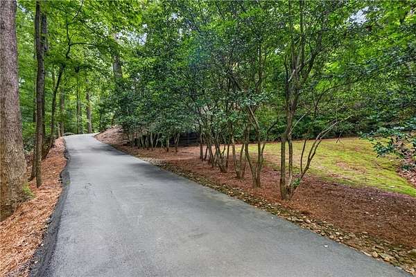 1.77 Acres of Land with Home for Sale in Atlanta, Georgia
